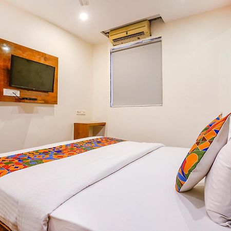 Fabhotel Twigo Inn Mumbai Exterior foto